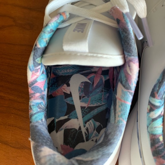 Nike Womens Roshe Golf Tour NRG 'Floral' Size 9 - Picture 5 of 6